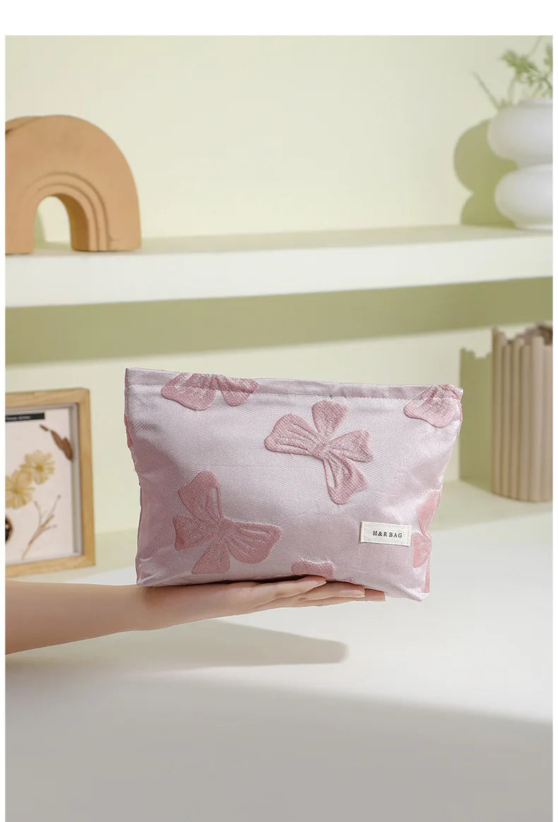 Makeup Bag Large Checkered Cosmetic Bag Capacity Travel Toiletry Bag Cute Makeup Brushes Aesthetic Accessories Storage Bag