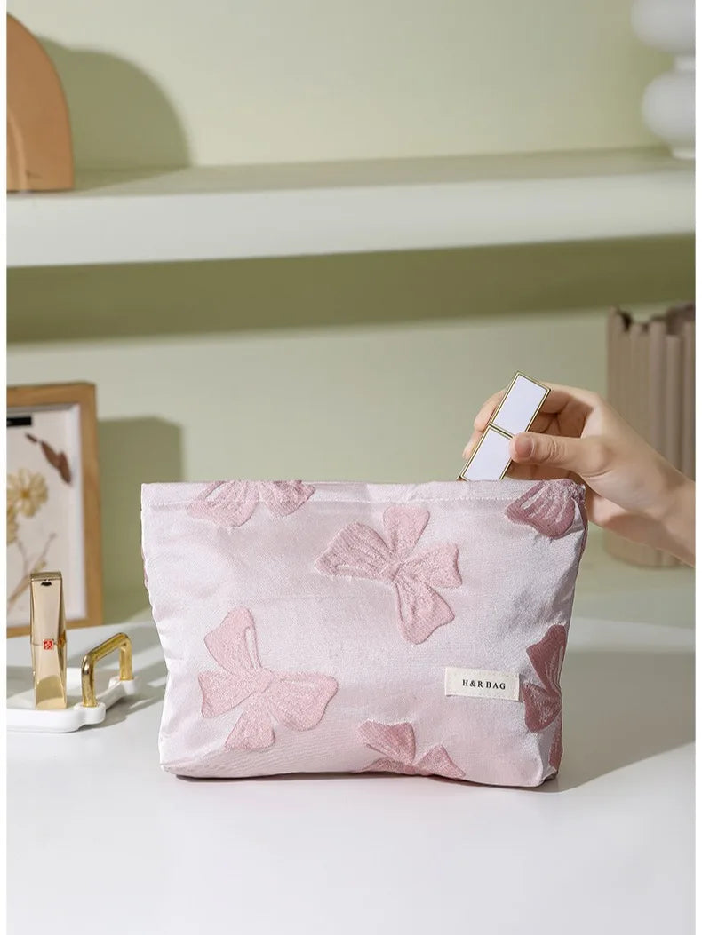Makeup Bag Large Checkered Cosmetic Bag Capacity Travel Toiletry Bag Cute Makeup Brushes Aesthetic Accessories Storage Bag